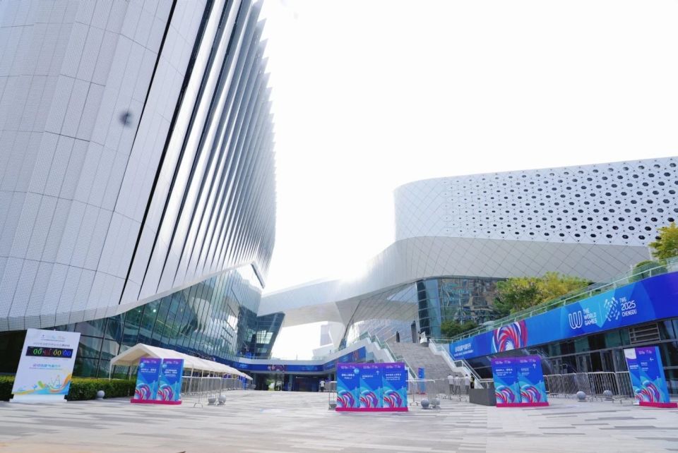 背后的服务, 心的对决将 背后的服务, 心的对决将