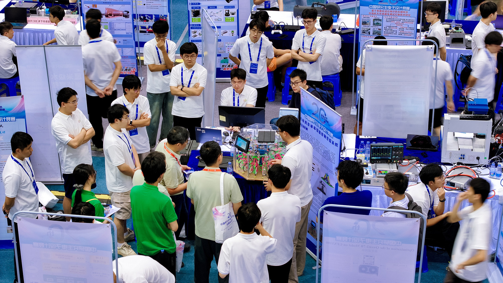 八方创新英, entit, 招聘会吸引