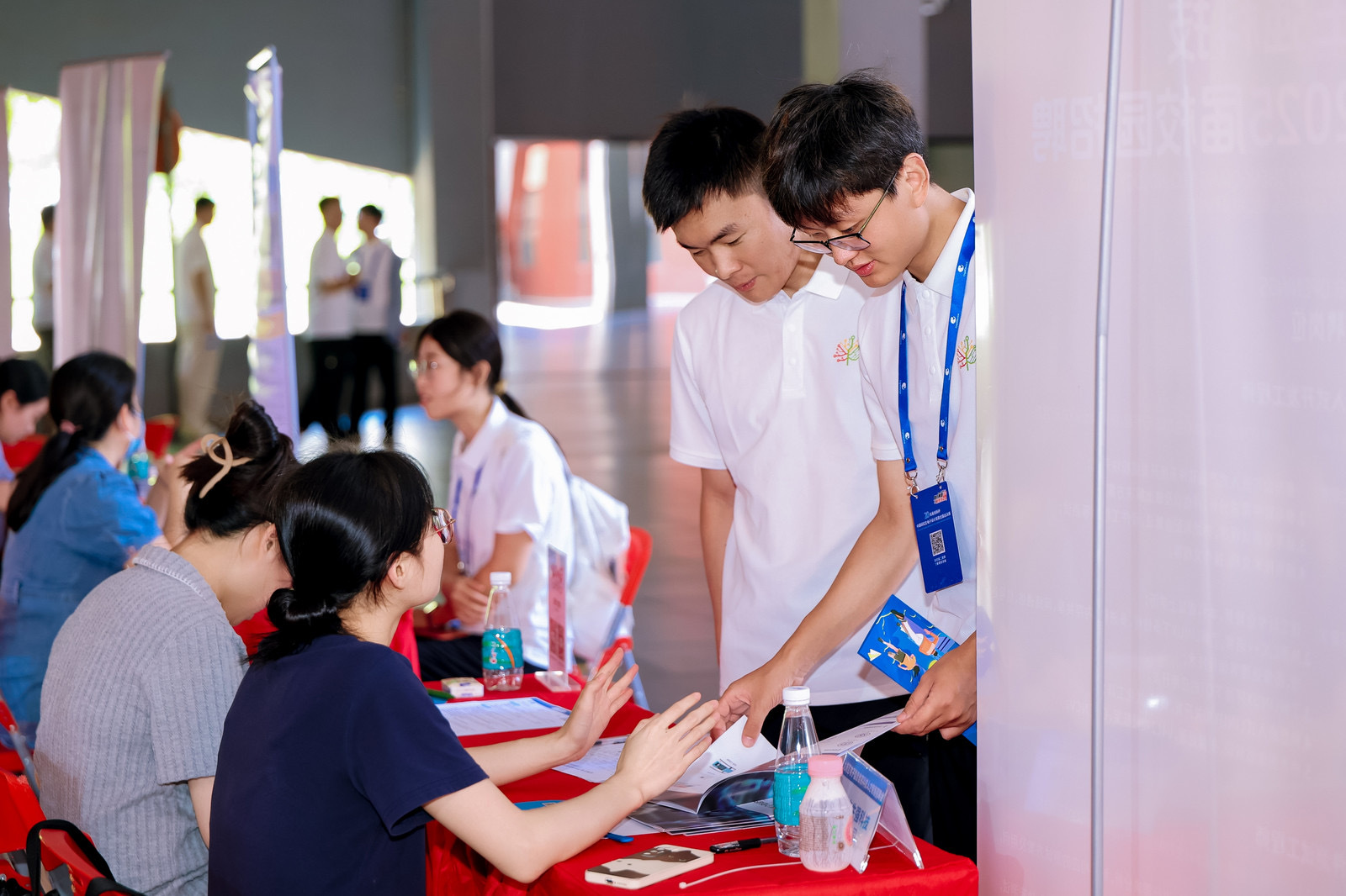 amp, https, 近千名研究