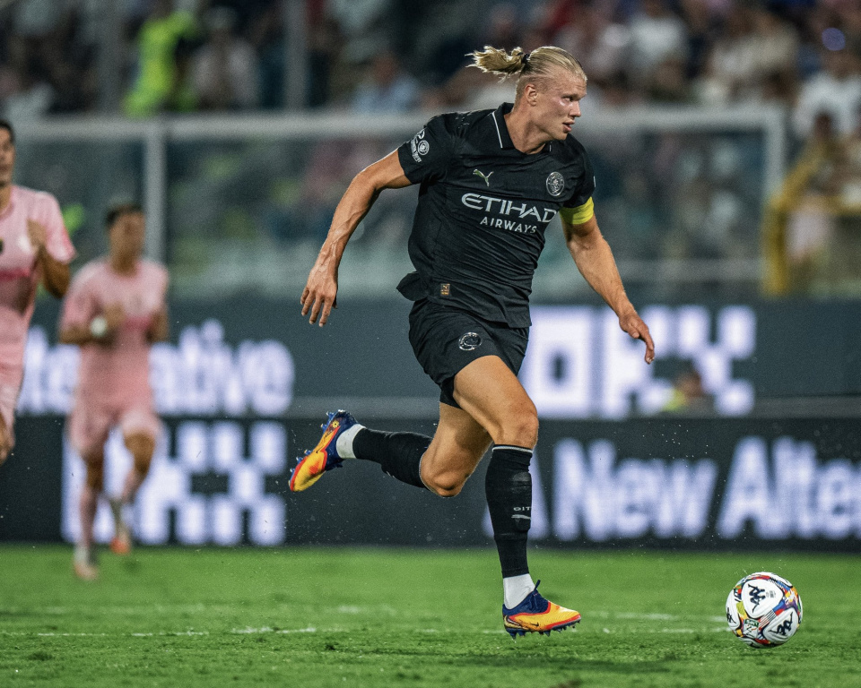 哈兰德一人, vvOGe 哈兰德一人, vvOGe