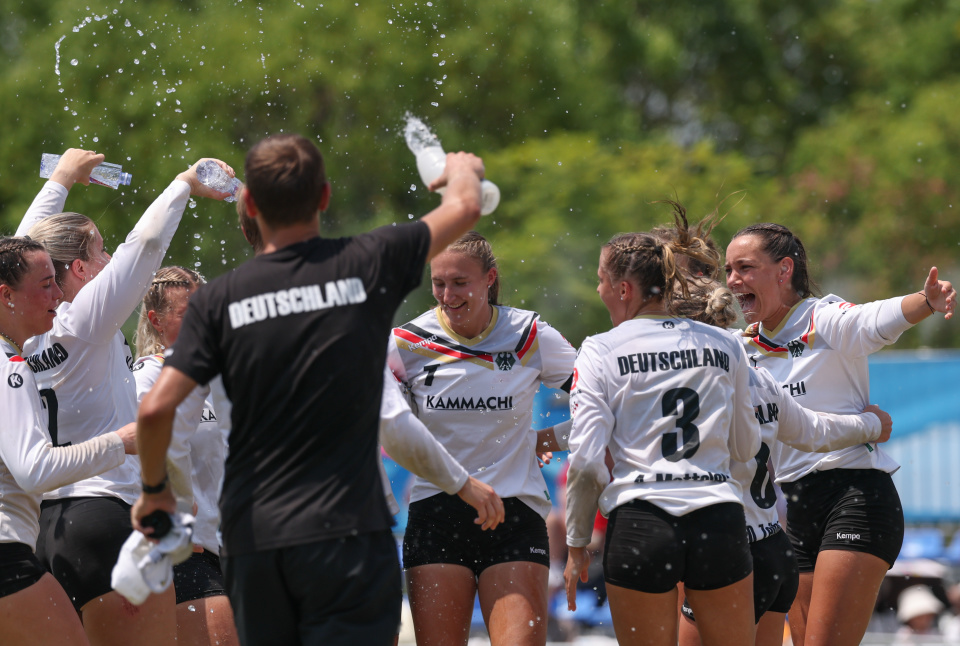 inews, inews, AwMK inews, inews, AwMK