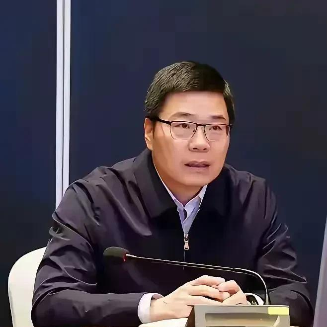 教练团队的, 优势和更强, 执教水平的