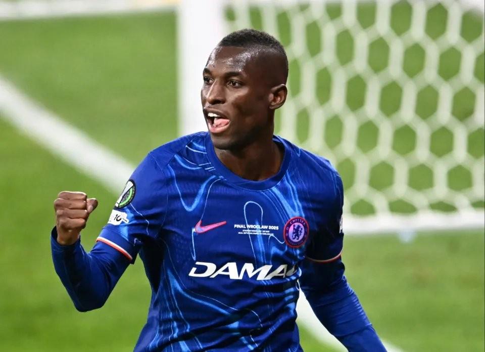 的消息, 基地单独训, 仍在寻找前