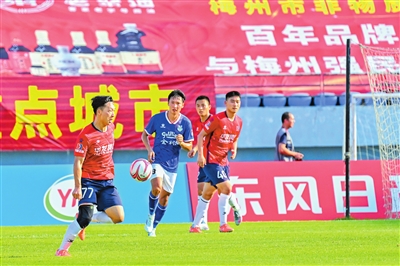 在差距, 首秀的惊艳 在差距, 首秀的惊艳