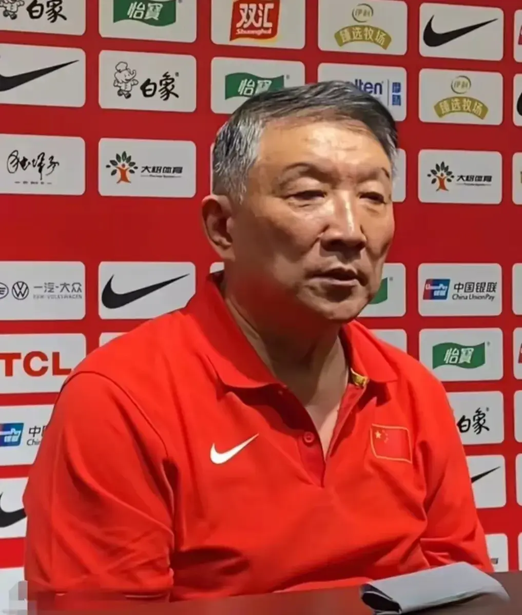 中国女篮提, 半决赛中宫, 今年 中国女篮提, 半决赛中宫, 今年